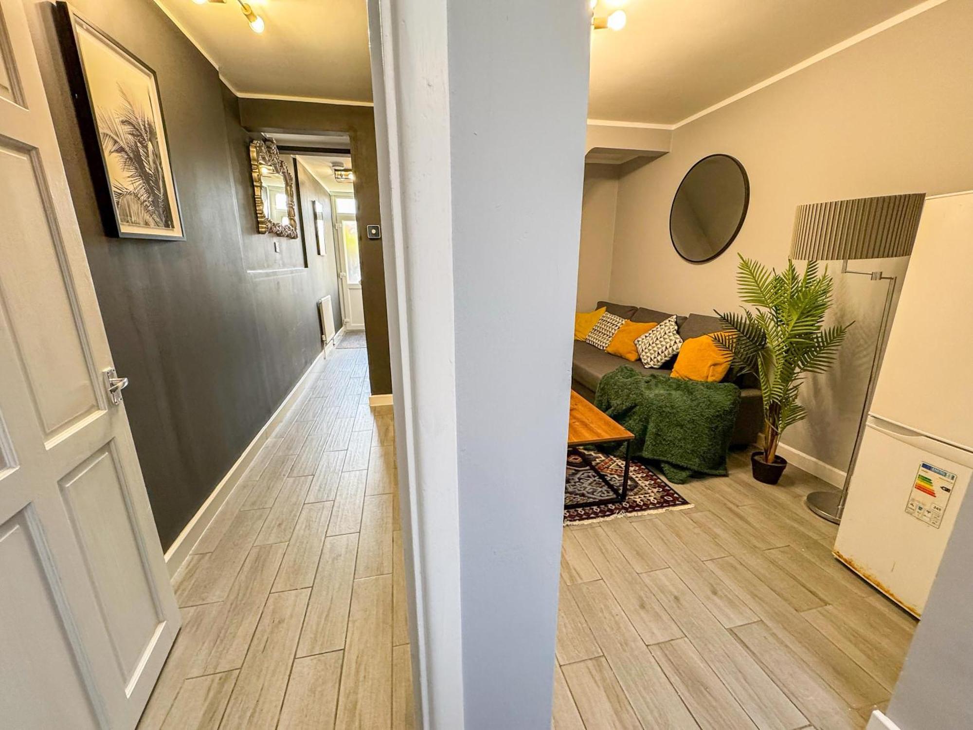 Apartment Modern House In Parking-limited *